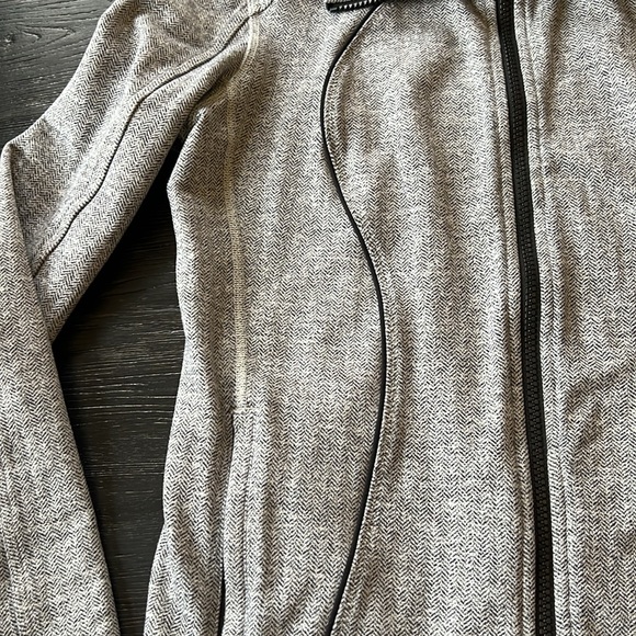 Lululemon Herringbone Jacket - Picture 2 of 7